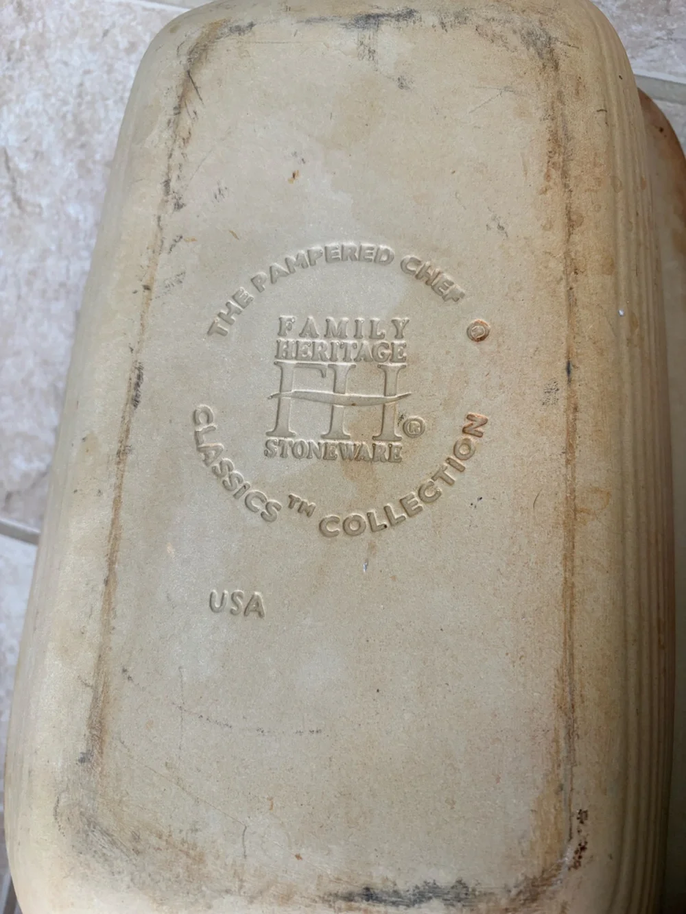 Pampered Chef Family Heritage Large Deep Casserole Roaster from their stoneware